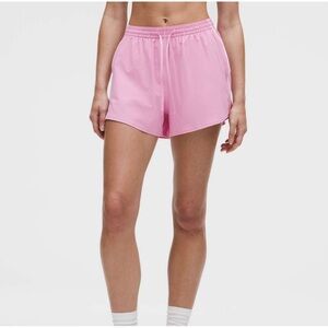 SALE - NWT Lululemon Court Rival High-Rise Short 3"